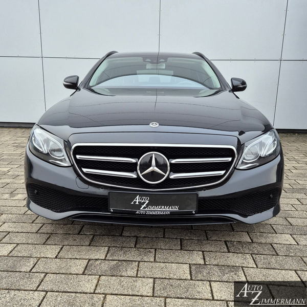 Mercedes-Benz E 220 d 9G Avatgarde Navi*Leder*ACC*AHK*LED*Kam — photo 2