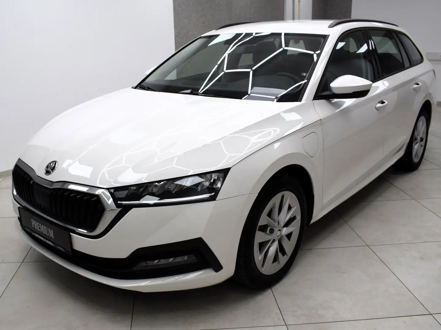 Skoda Octavia iV Combi Ambition 1.4 TSI eHybrid Navi-Columbus AH Wit - 2