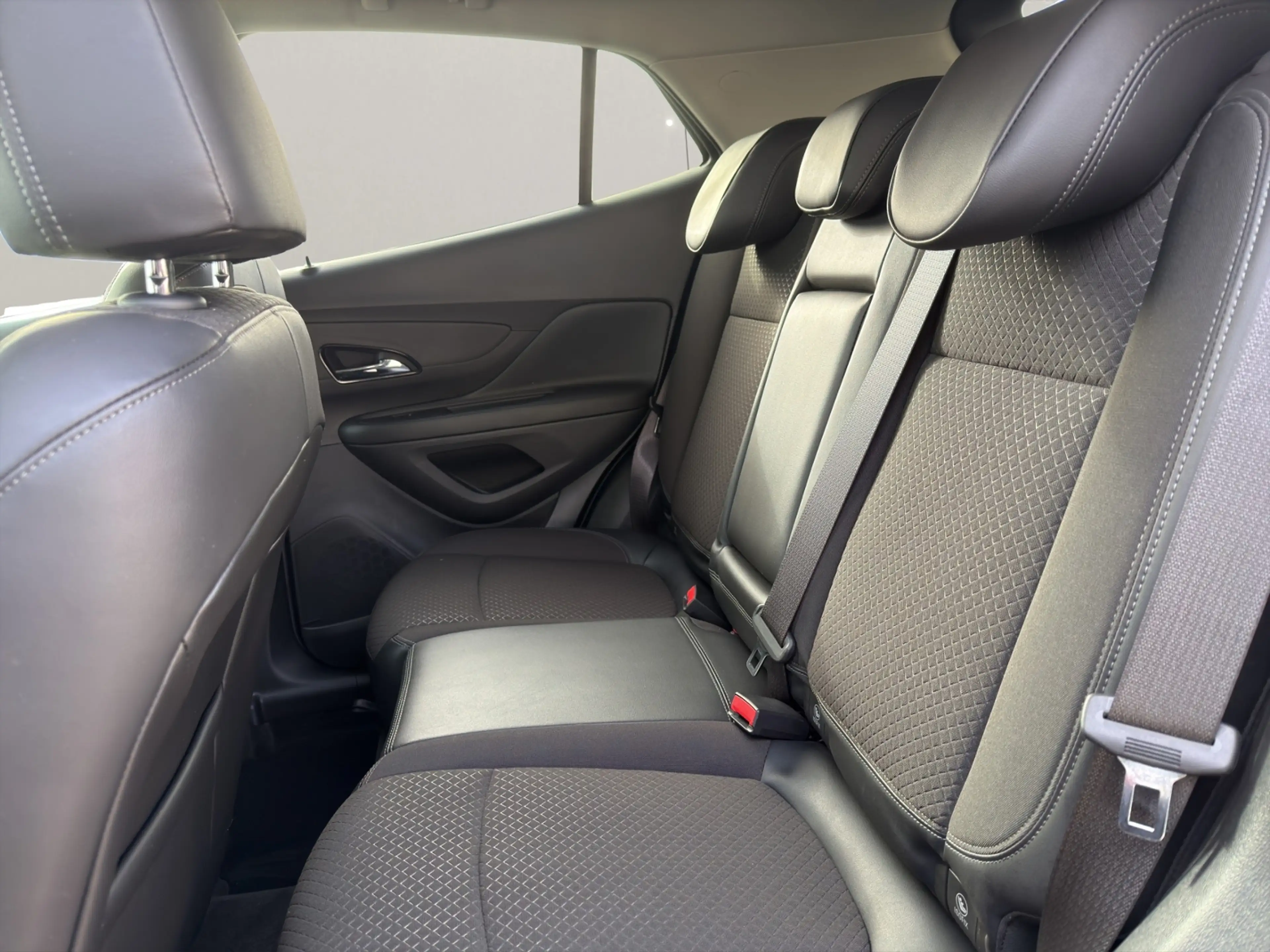 Opel Mokka X 1.4 Turbo Ultimate *KAMERA SHZ* — photo 10
