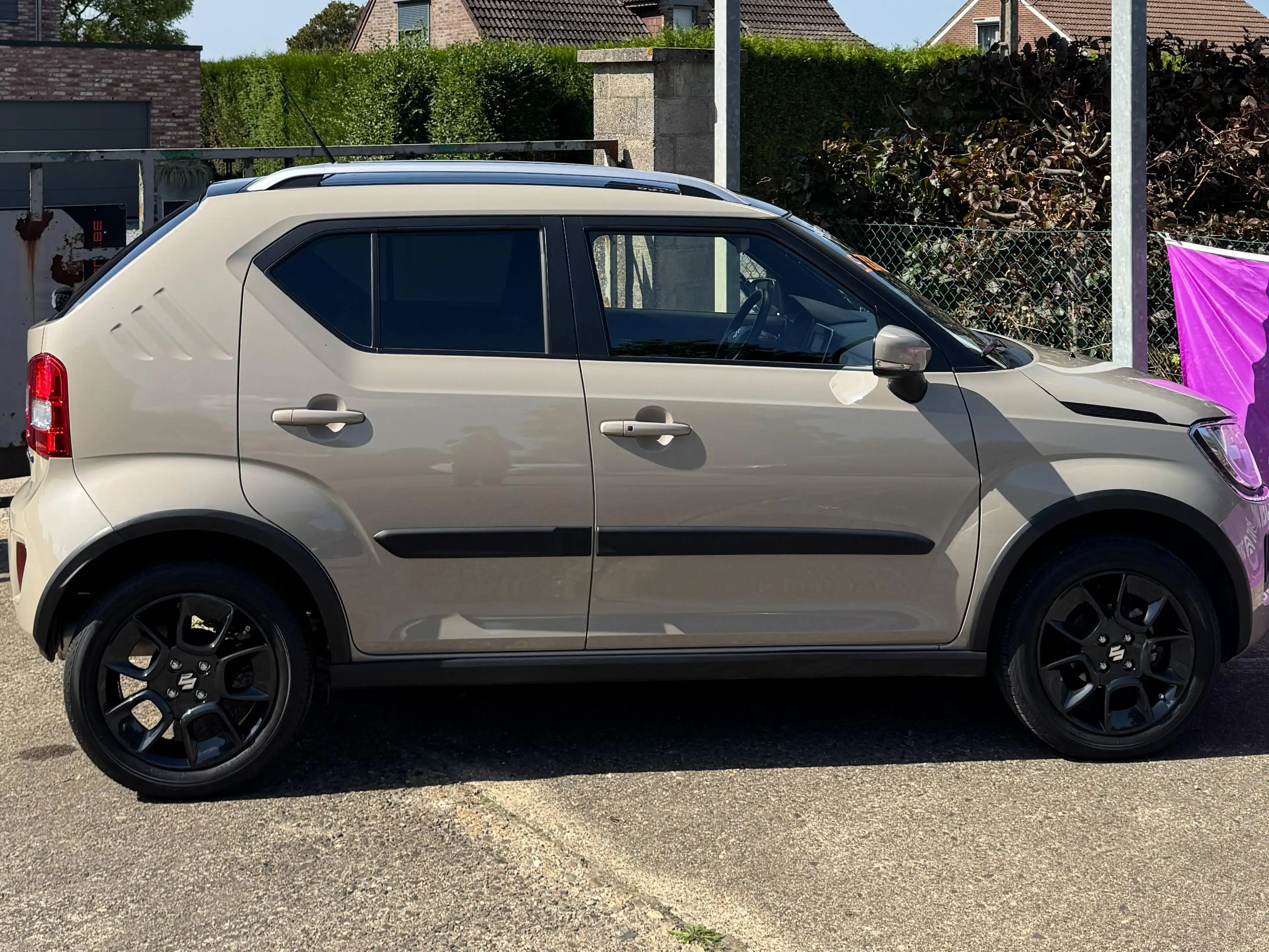 Suzuki Ignis Ignis 1.2i SHVS GLX 12V — photo 5