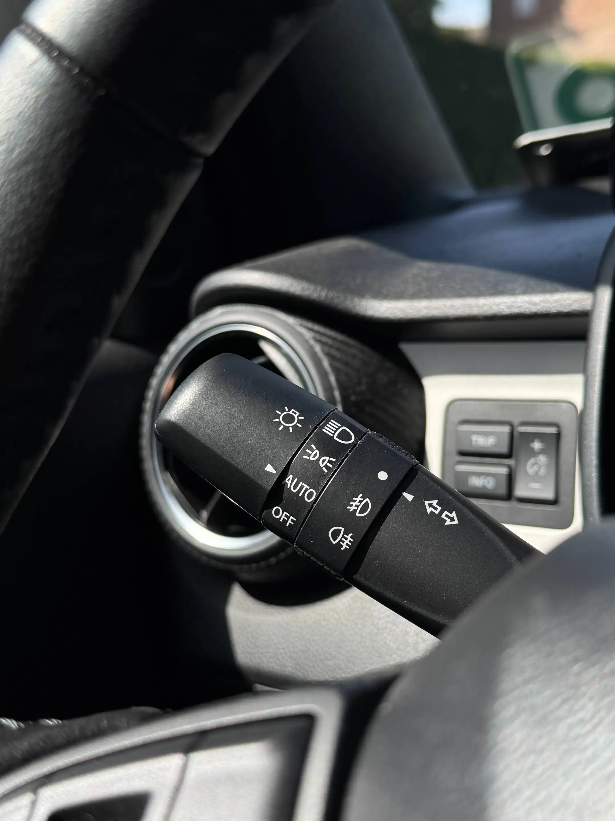 Suzuki Ignis Ignis 1.2i SHVS GLX 12V — photo 14