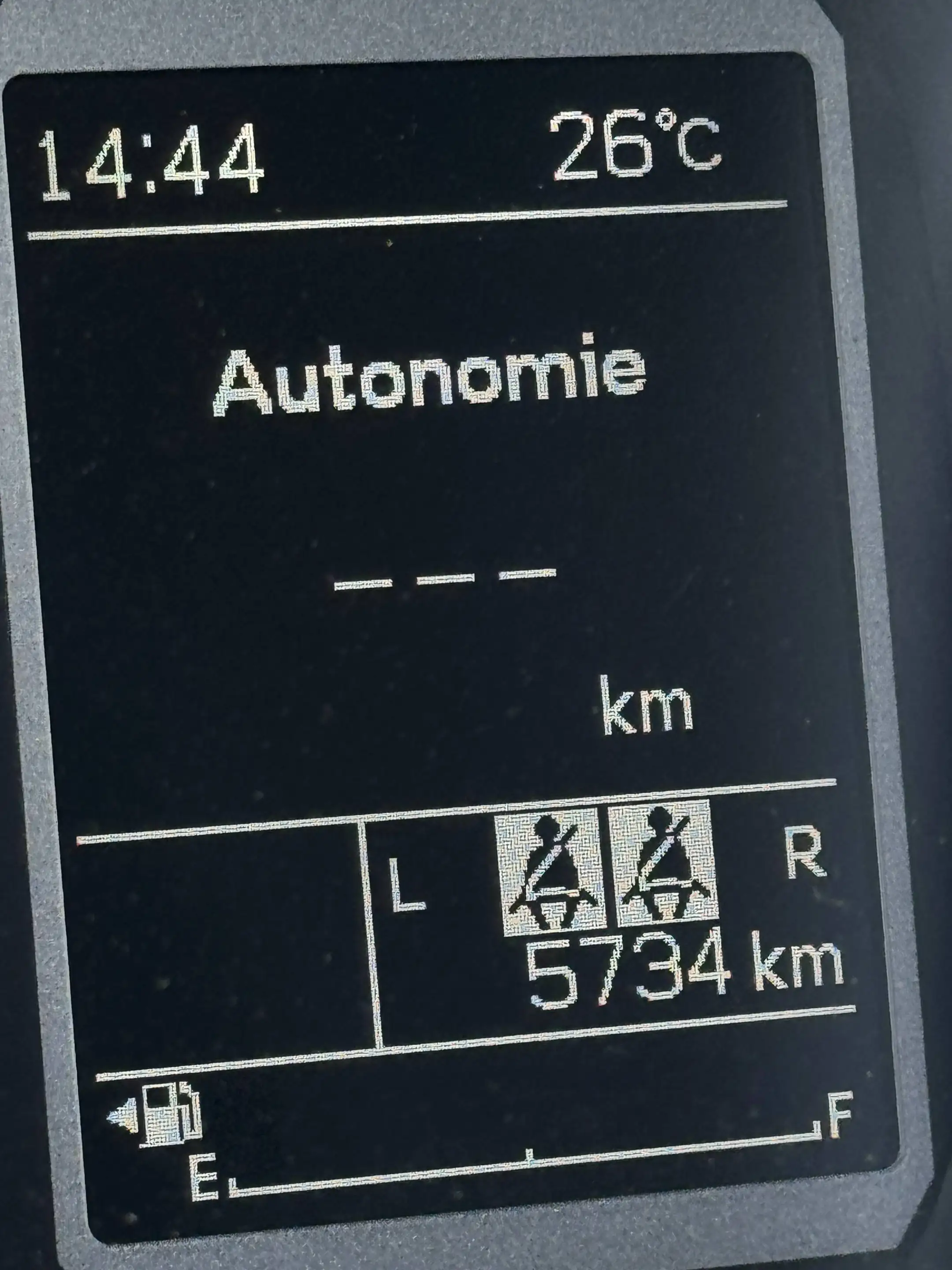Suzuki Ignis Ignis 1.2i SHVS GLX 12V — photo 12