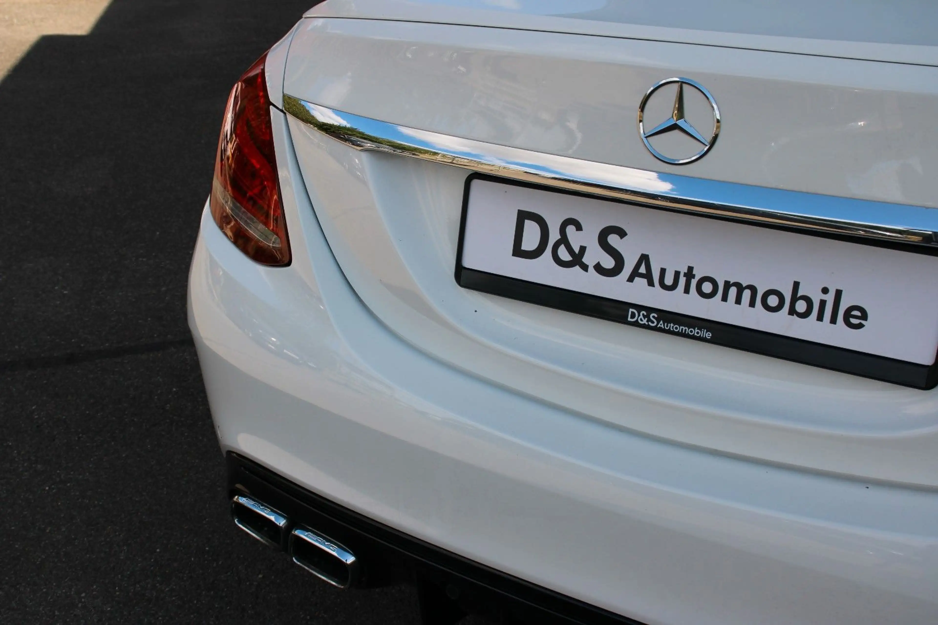 Mercedes-Benz C 63 AMG Limousine *No-OPF*Keyless*RFK*LED* — photo 14