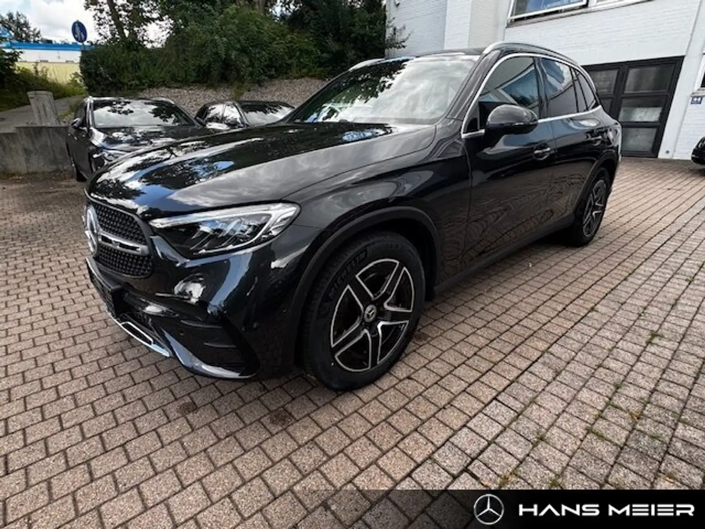 Mercedes-Benz GLC 200 GLC 200 4M AMG AHK Panorama MBUX Ambiente Cam Navi Grau - 2
