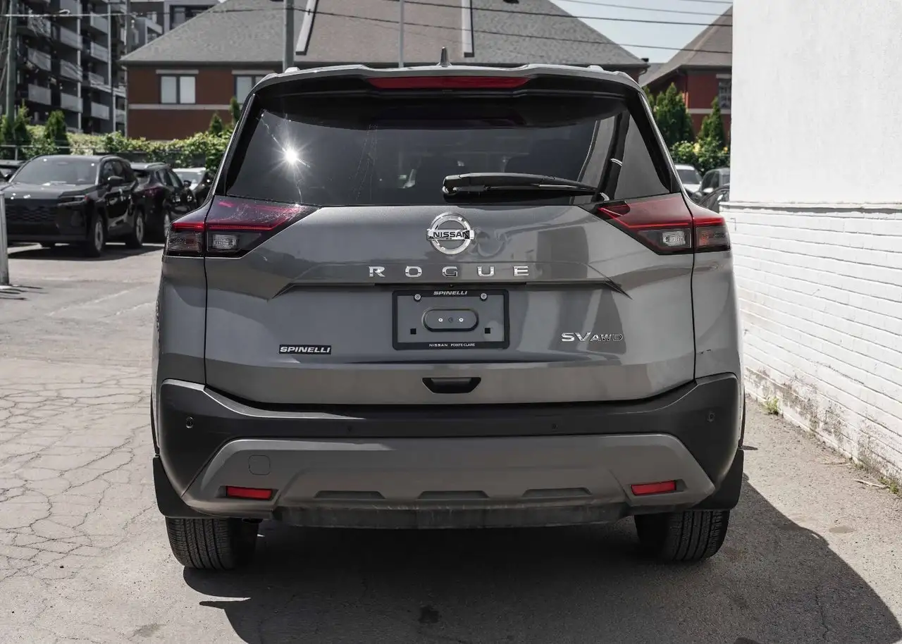 Nissan Rogue снимка Nissan Rogue
