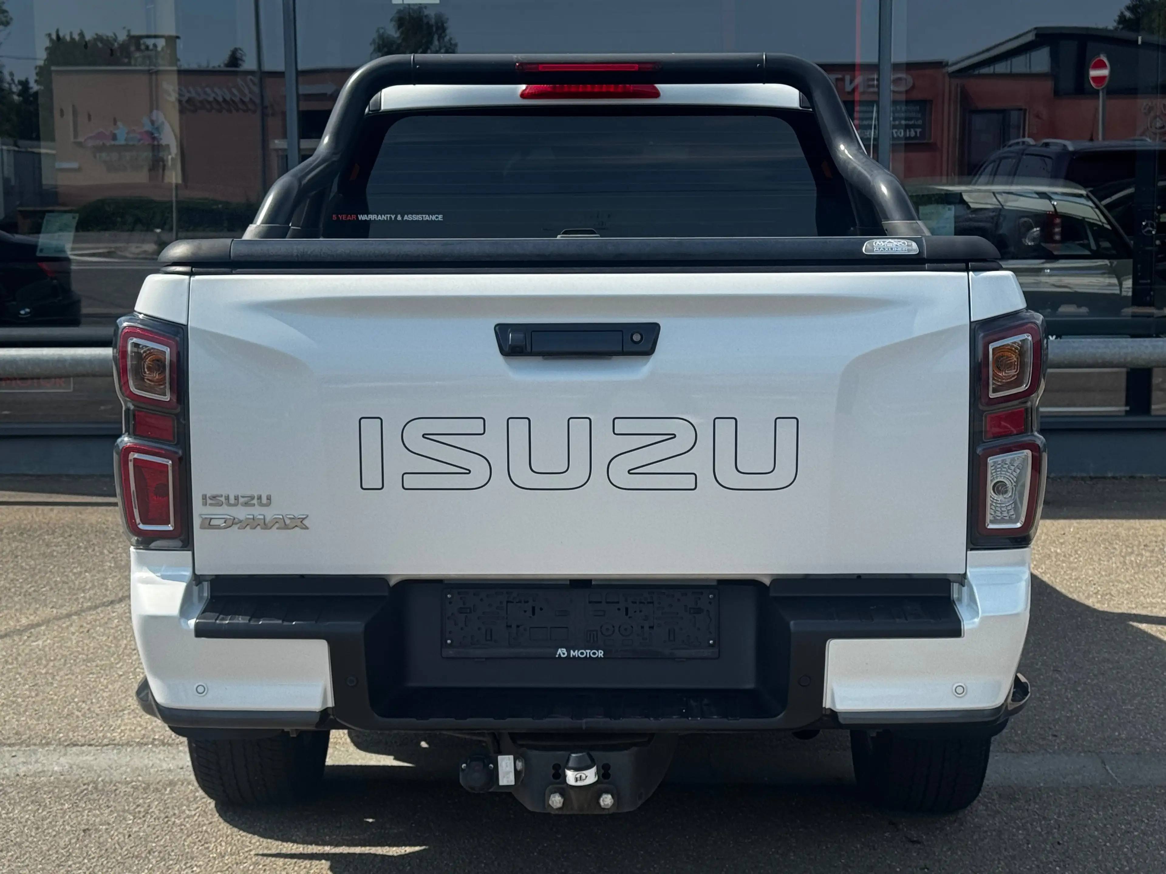Isuzu D-Max D-Max 1.9 Turbo D 4WD V-Cross TVAC 1ER PROPRIETAIRE GARANTIE ISUZU 05/2028 — photo 6