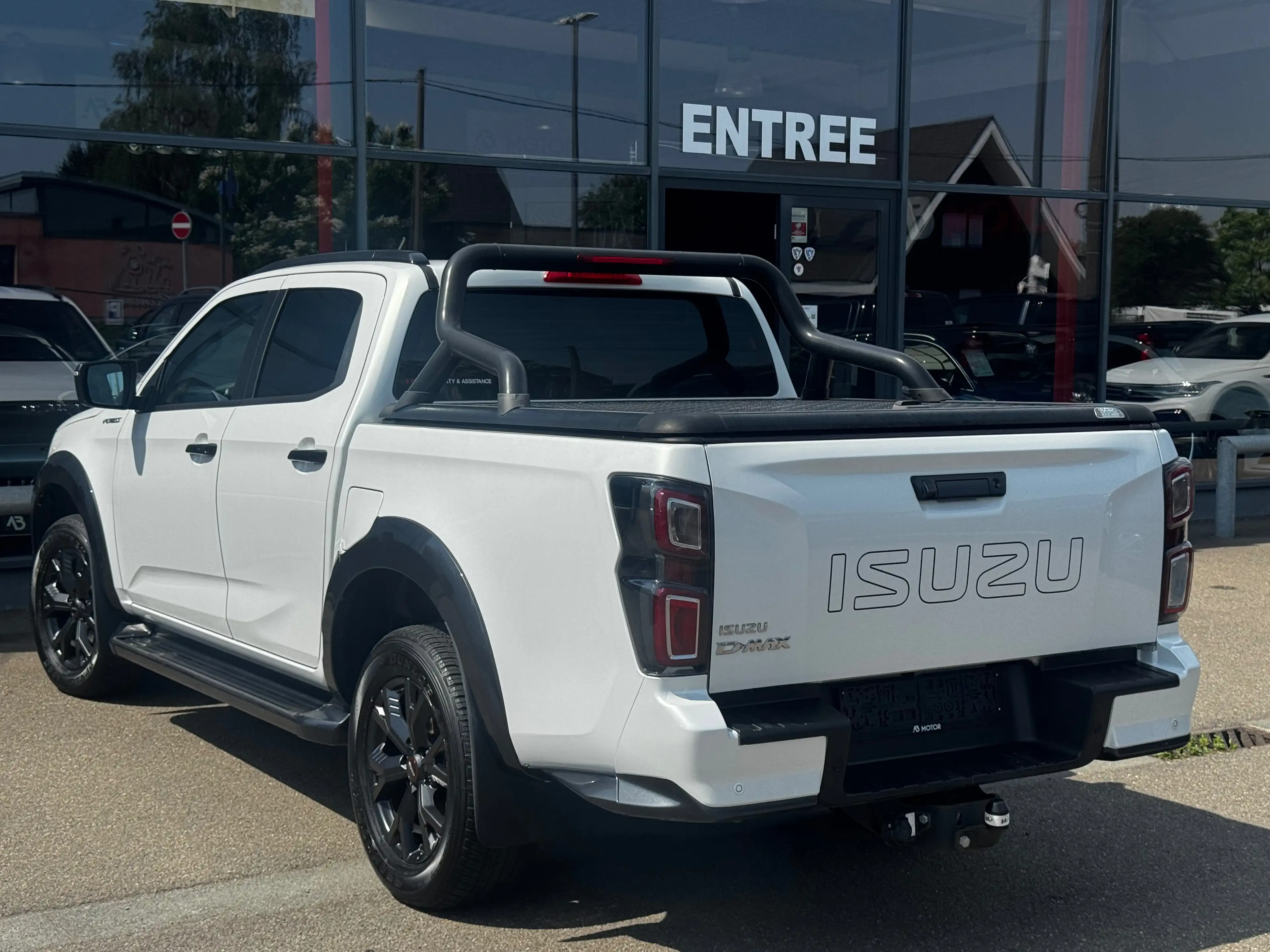 Isuzu D-Max D-Max 1.9 Turbo D 4WD V-Cross TVAC 1ER PROPRIETAIRE GARANTIE ISUZU 05/2028 — photo 3