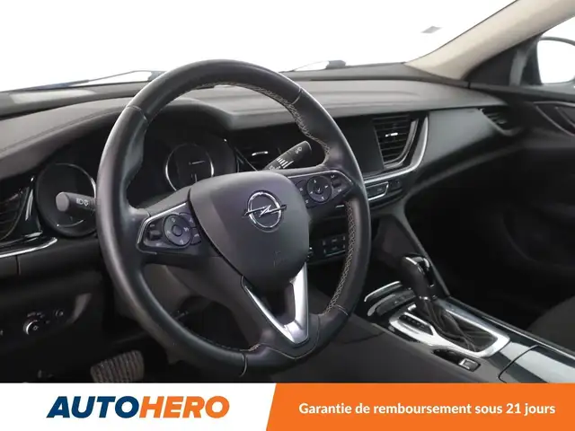 Opel Insignia view 11
