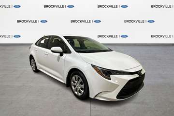 LE HEATED SEATS CP/AA REAR CAM LANE KEEP