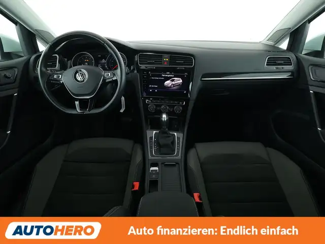 Volkswagen Golf view 12