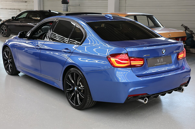BMW 335 d xDrive A — photo 4