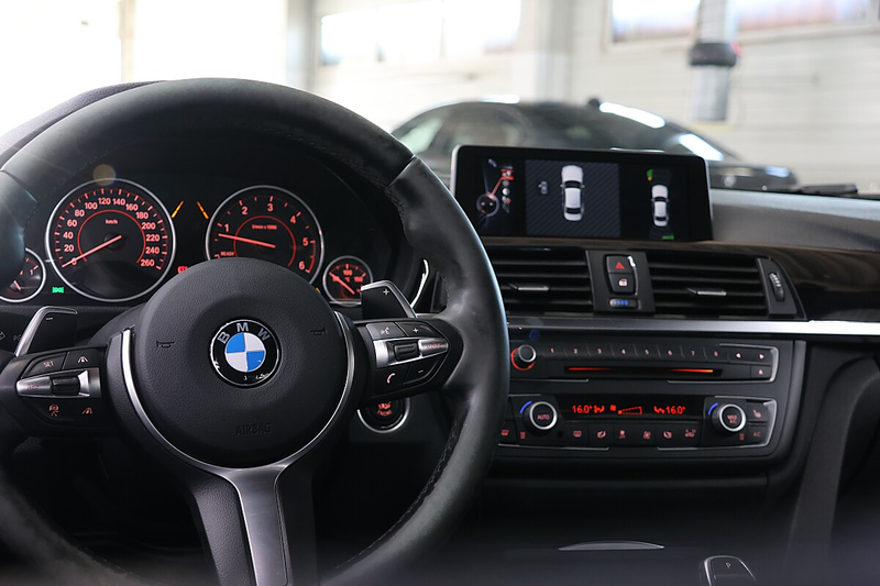 BMW 335 d xDrive A — photo 10