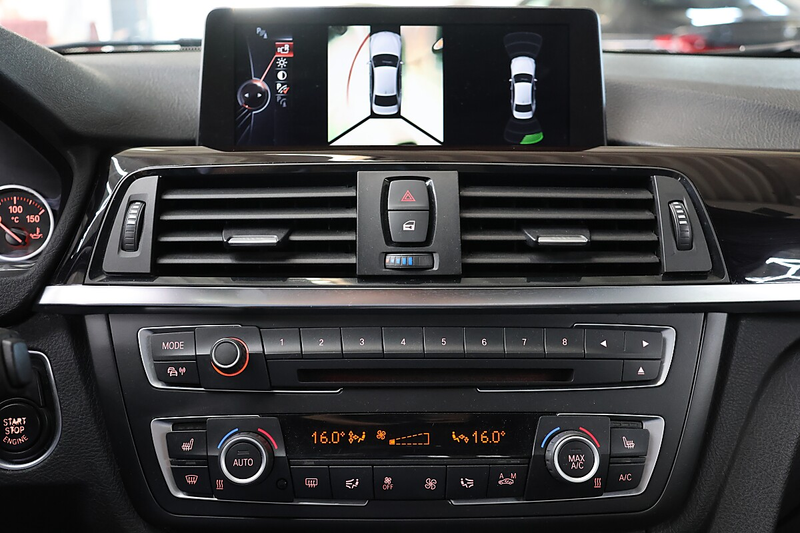 BMW 335 d xDrive A — photo 11