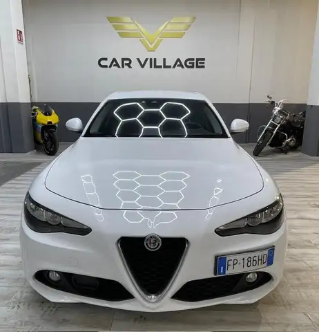 Alfa Romeo Giulia Giulia 2.2 Turbodiesel 150 CV AT8 Super