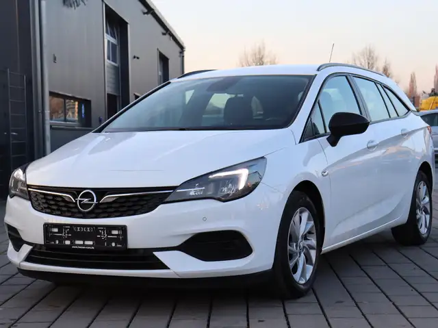 Opel Astra 1.2 Turbo Sports Tourer Business Edition