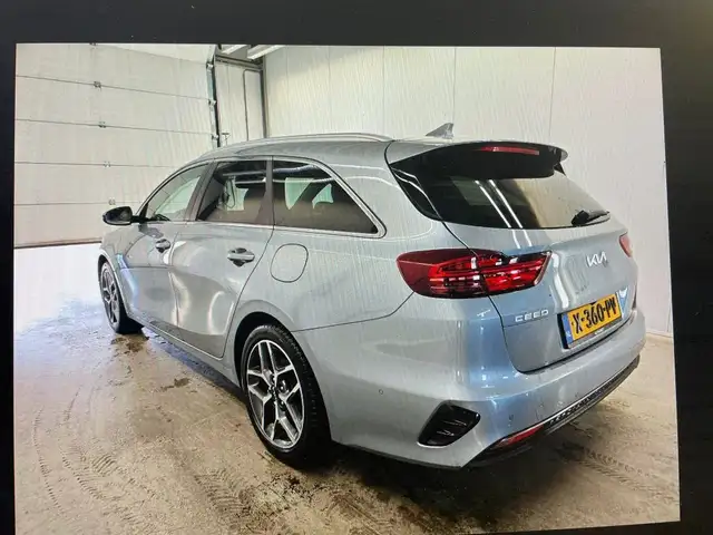 Kia Ceed view 2