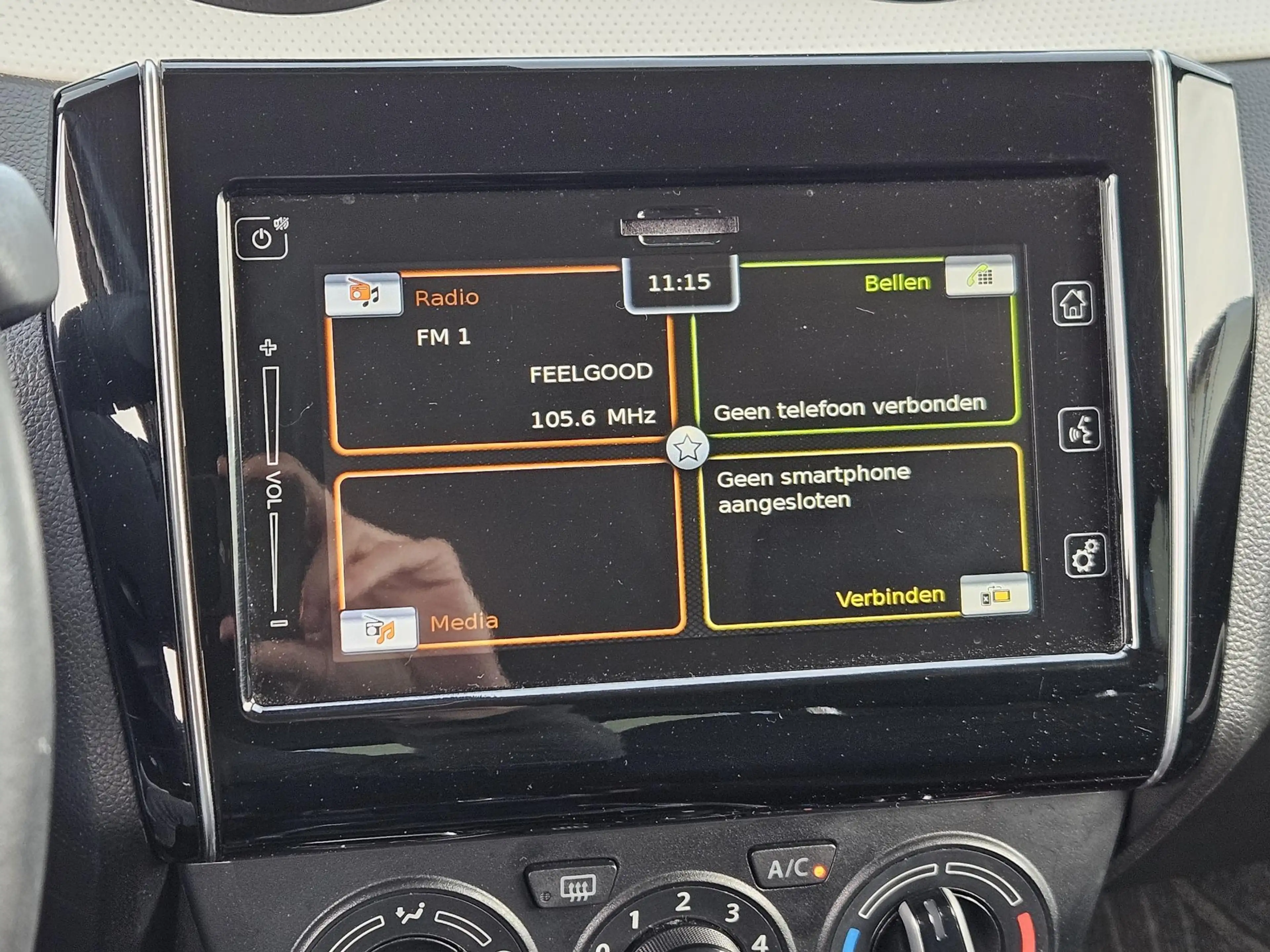 Suzuki Swift 1.2 Select Smart Hybrid Carplay Cam Stoelvw — photo 10