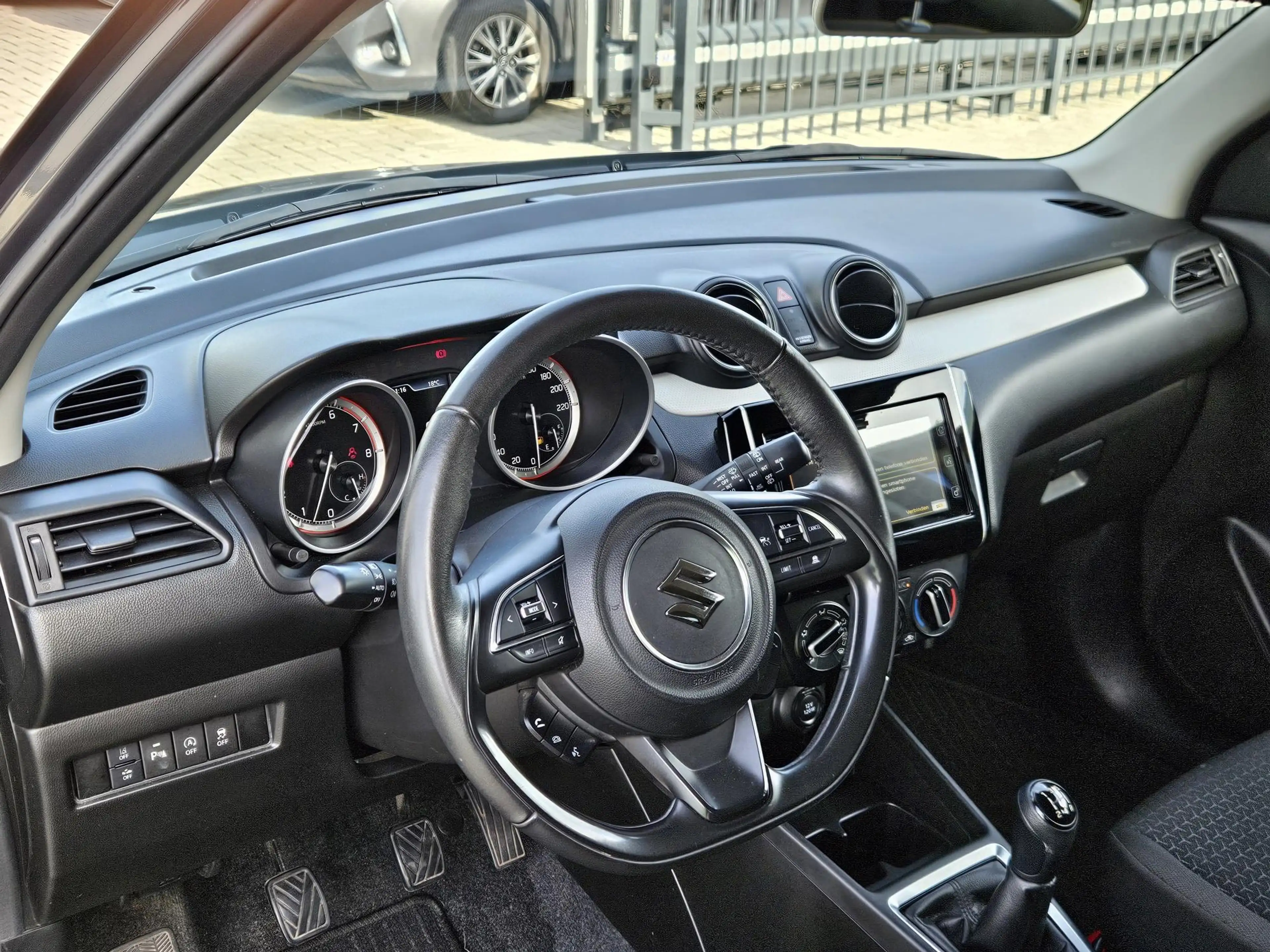 Suzuki Swift 1.2 Select Smart Hybrid Carplay Cam Stoelvw — photo 7
