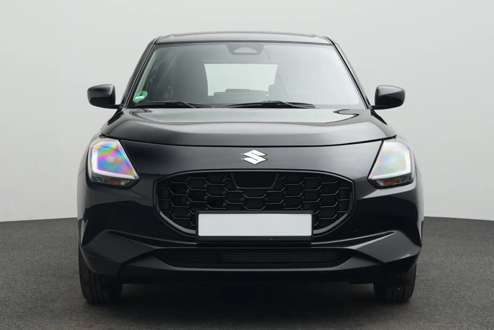 Suzuki Swift CLUB HYBRID ALLGRIP Schwarz - 2