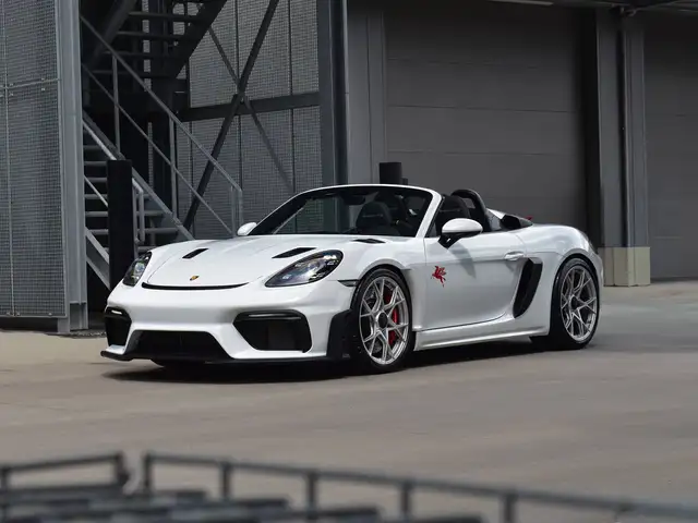 Porsche 718 Spyder RS / 4.0 PDK / Pure White / 1st Owner