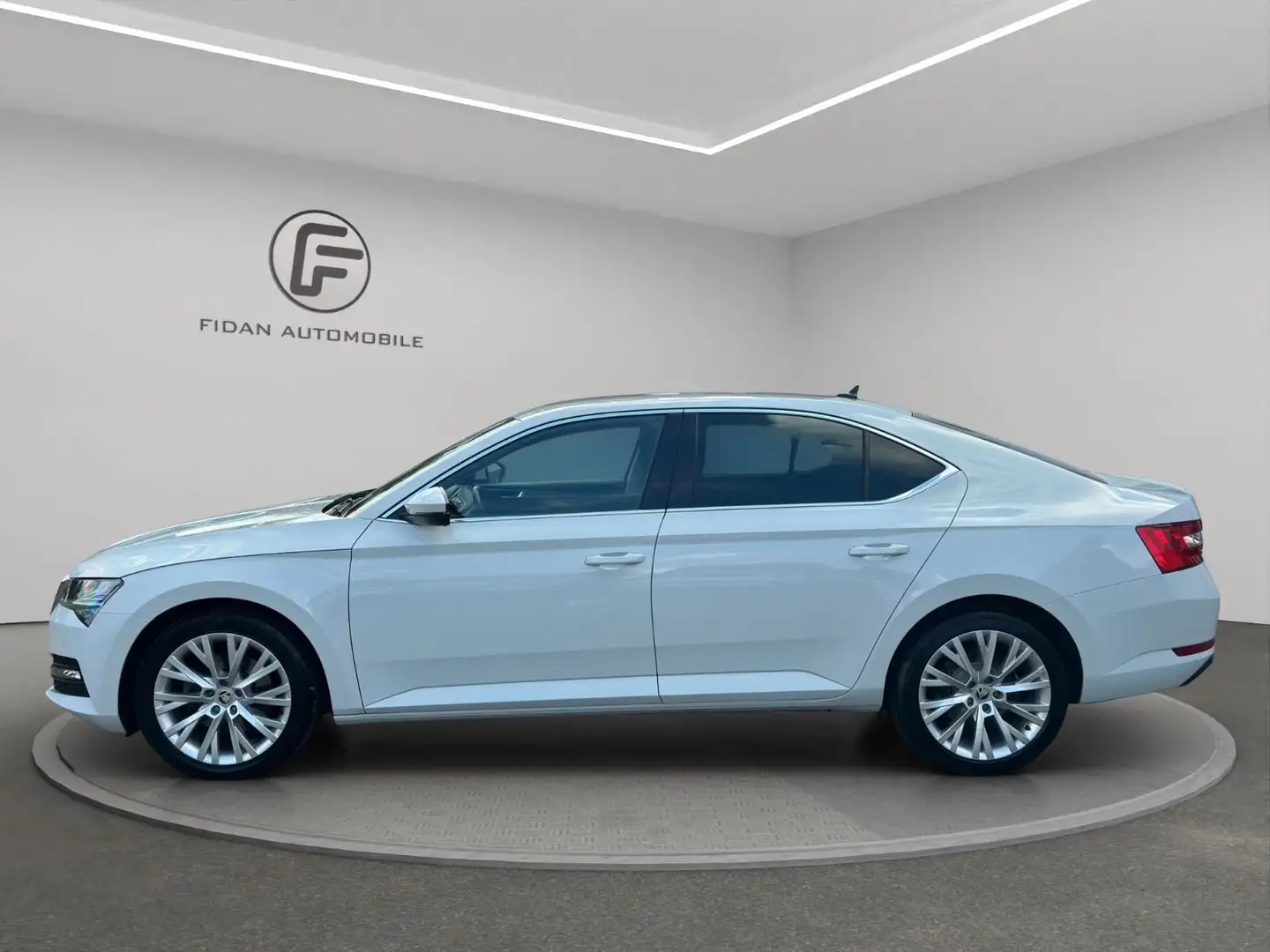 Skoda Superb Lim.*Virtual*Memory*Kamera*LED*Apple*ACC* Weiß - 2