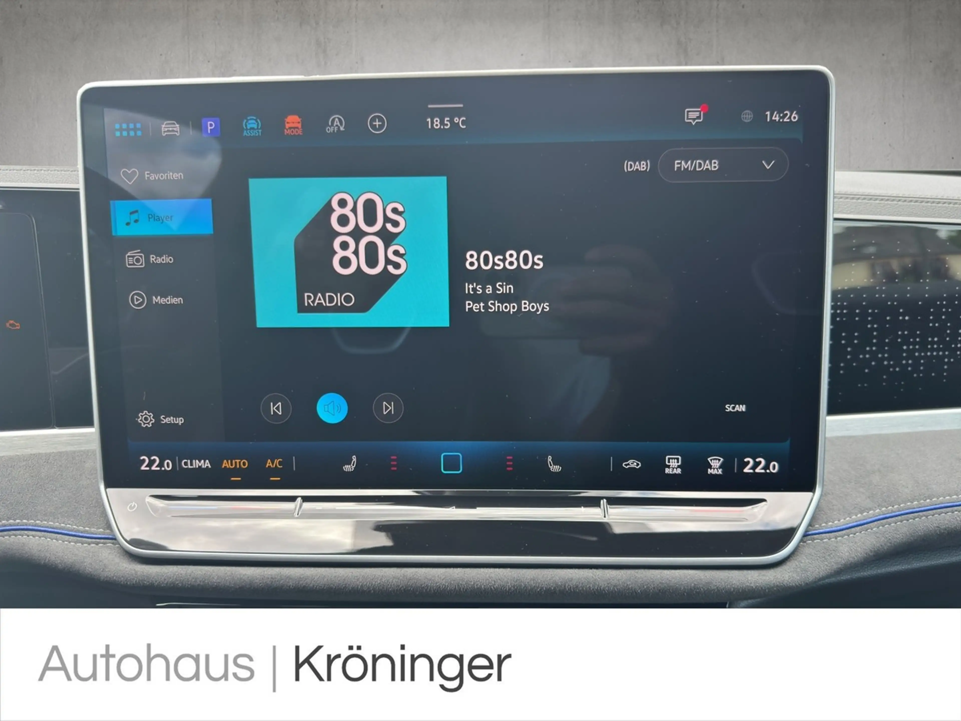 Volkswagen Passat Variant 2.0 TDI DSG R-line AHK ACC HUD — photo 15