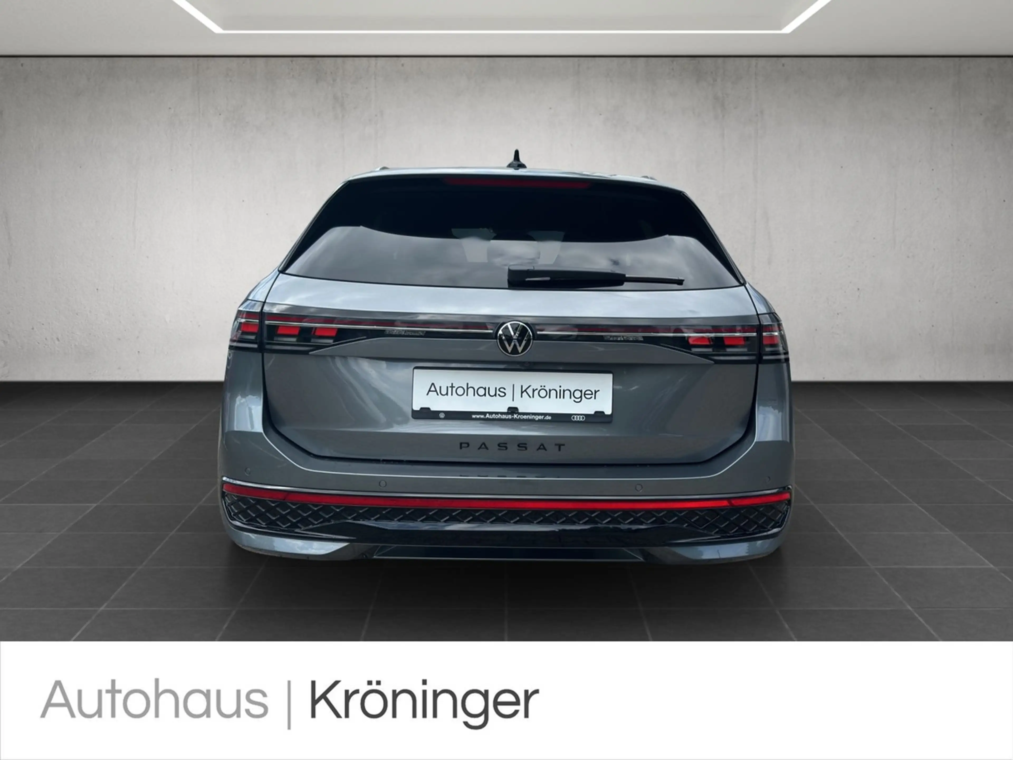 Volkswagen Passat Variant 2.0 TDI DSG R-line AHK ACC HUD — photo 6