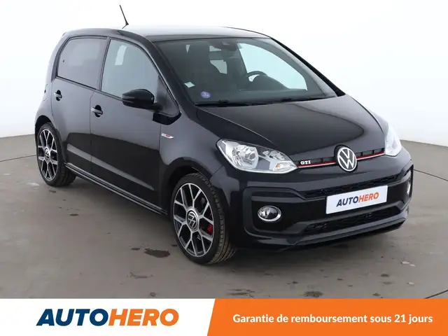 Volkswagen Up! view 8
