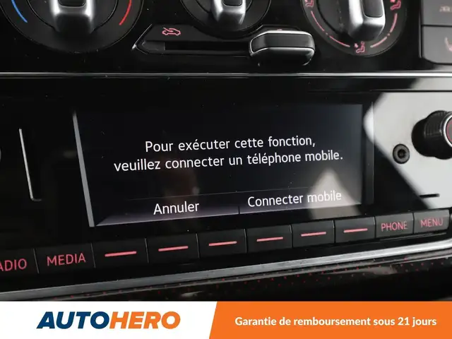 Volkswagen Up! view 28