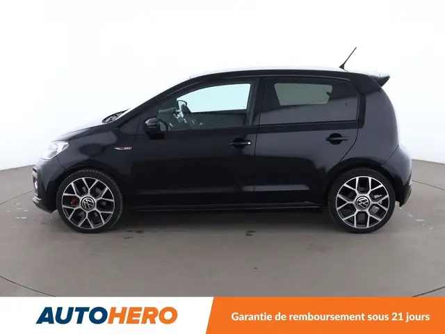 Volkswagen Up! view 3
