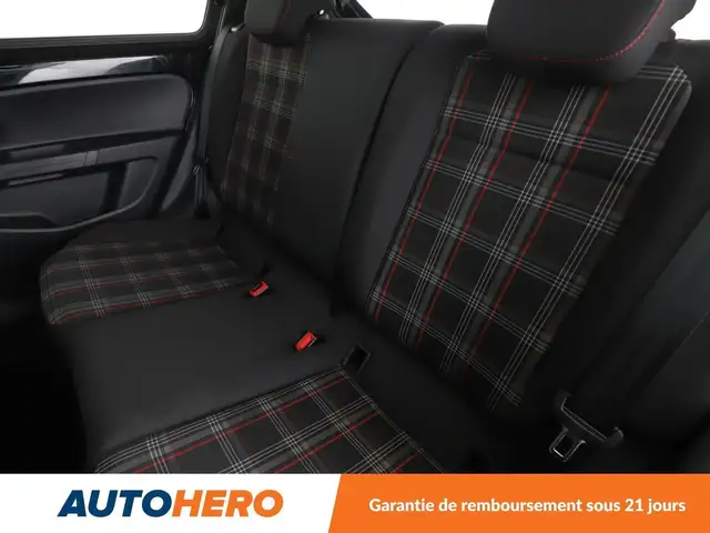 Volkswagen Up! view 14