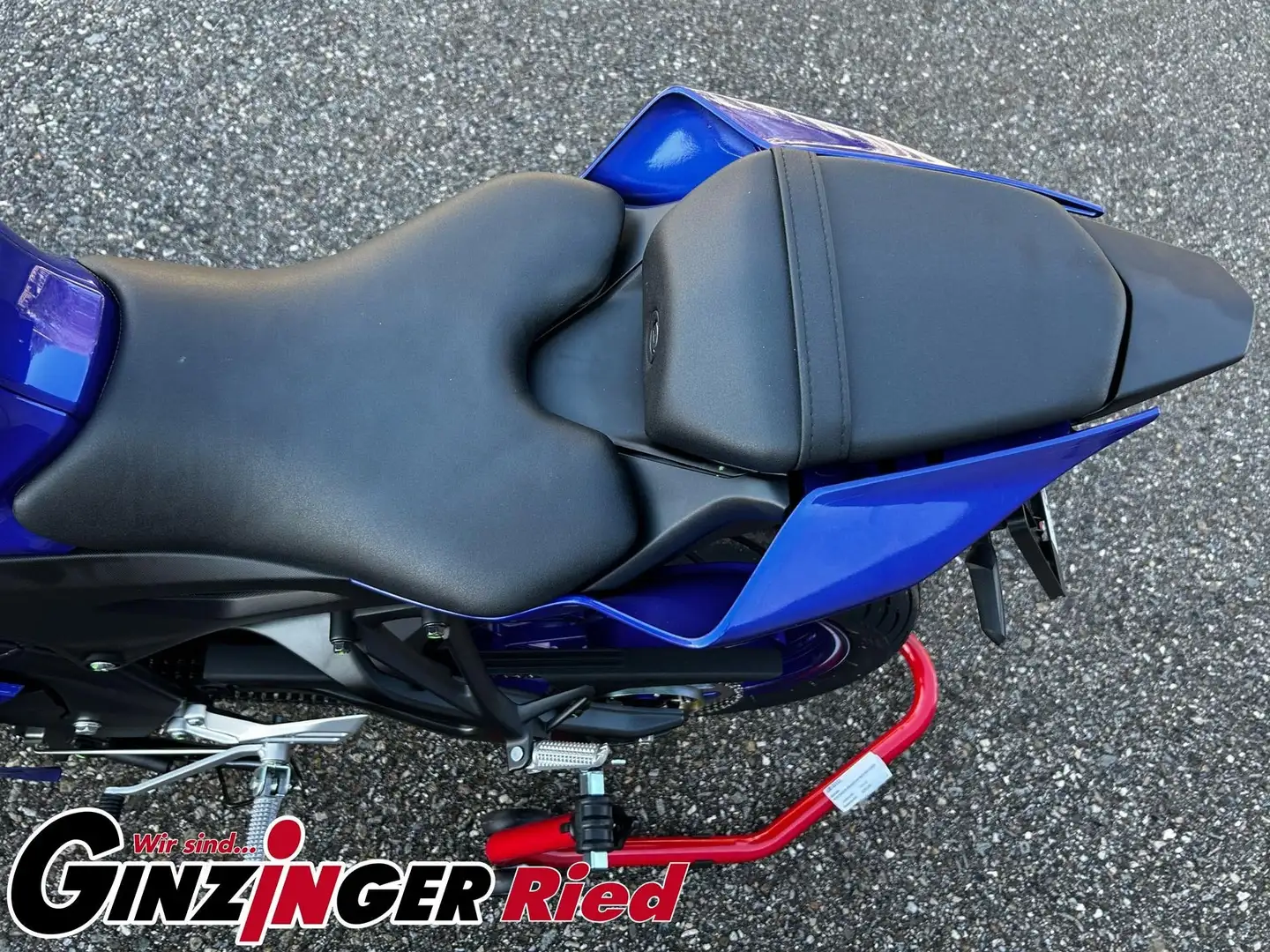 Yamaha YZF-R125 - 2