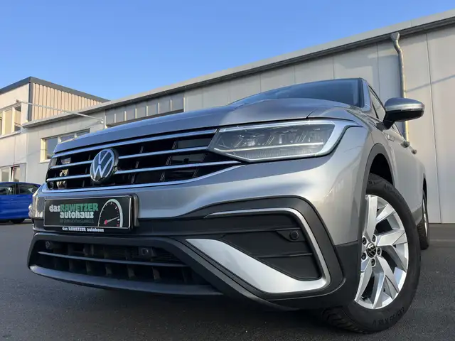 Volkswagen Tiguan Allspace 1.5 TSI DSG Life 160€ m.20% Anz. 7 Sitzer AHK Na