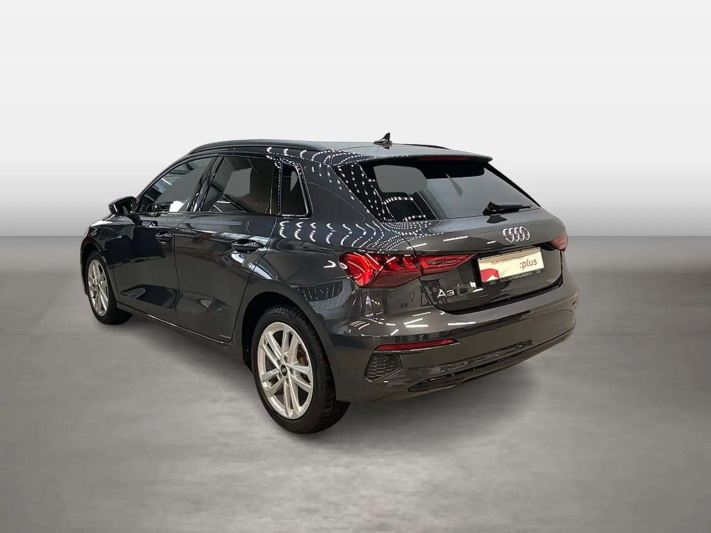 Audi A3 Sportback 40 TFSI e S tronic Advanced ACC Grau - 2