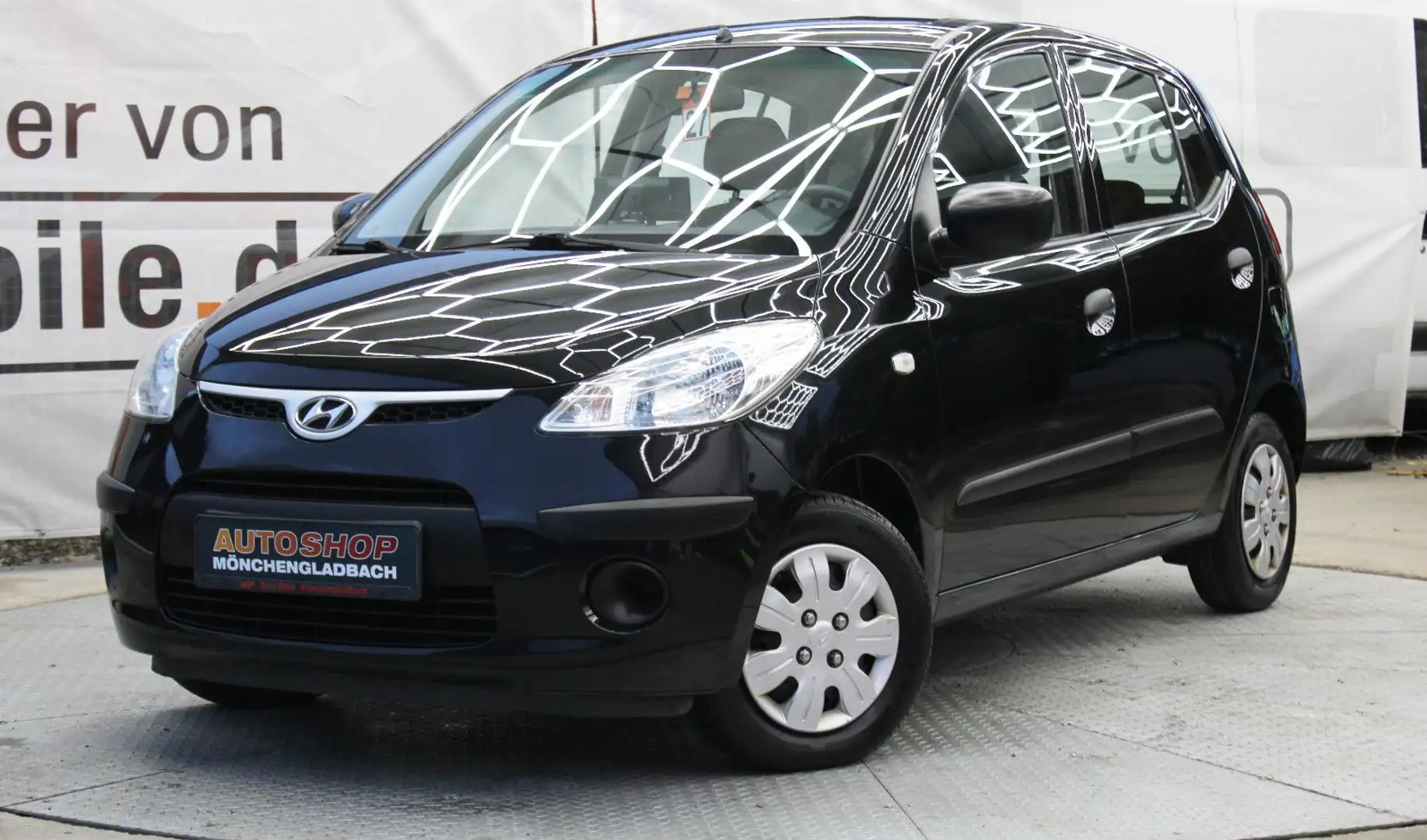 Hyundai i10 *TÜV & Inspektion*Neu*Navi*AppleCar&Android* Schwarz - 1