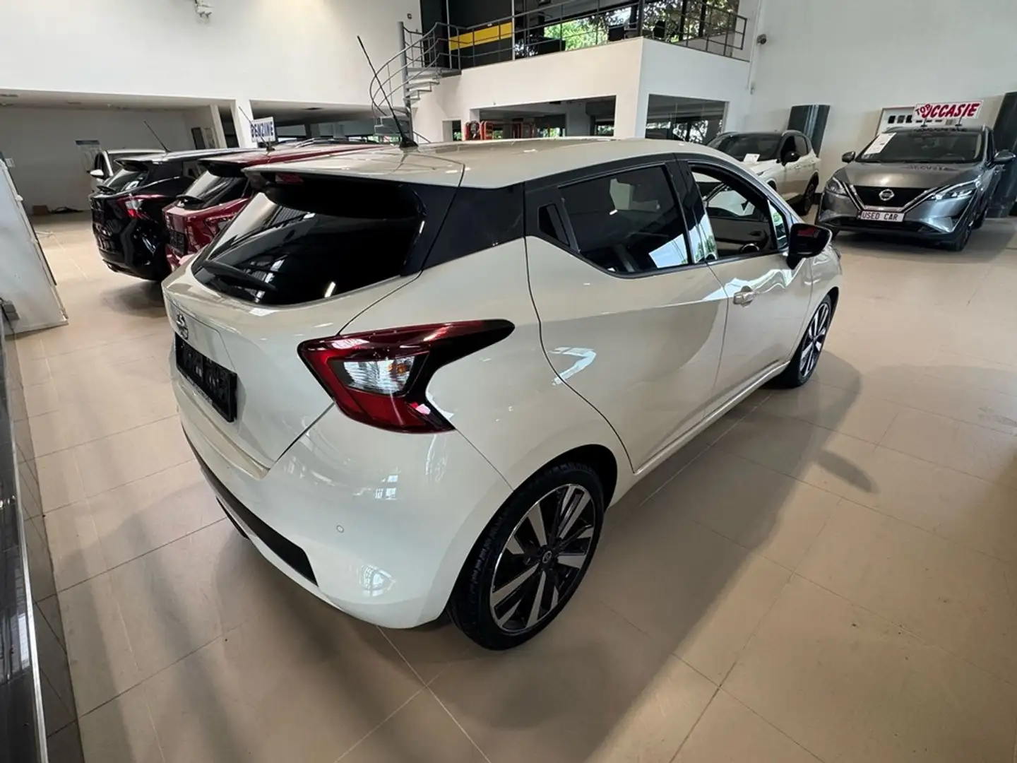 Nissan Micra IG-T N-Sport Xtronic Beige - 2