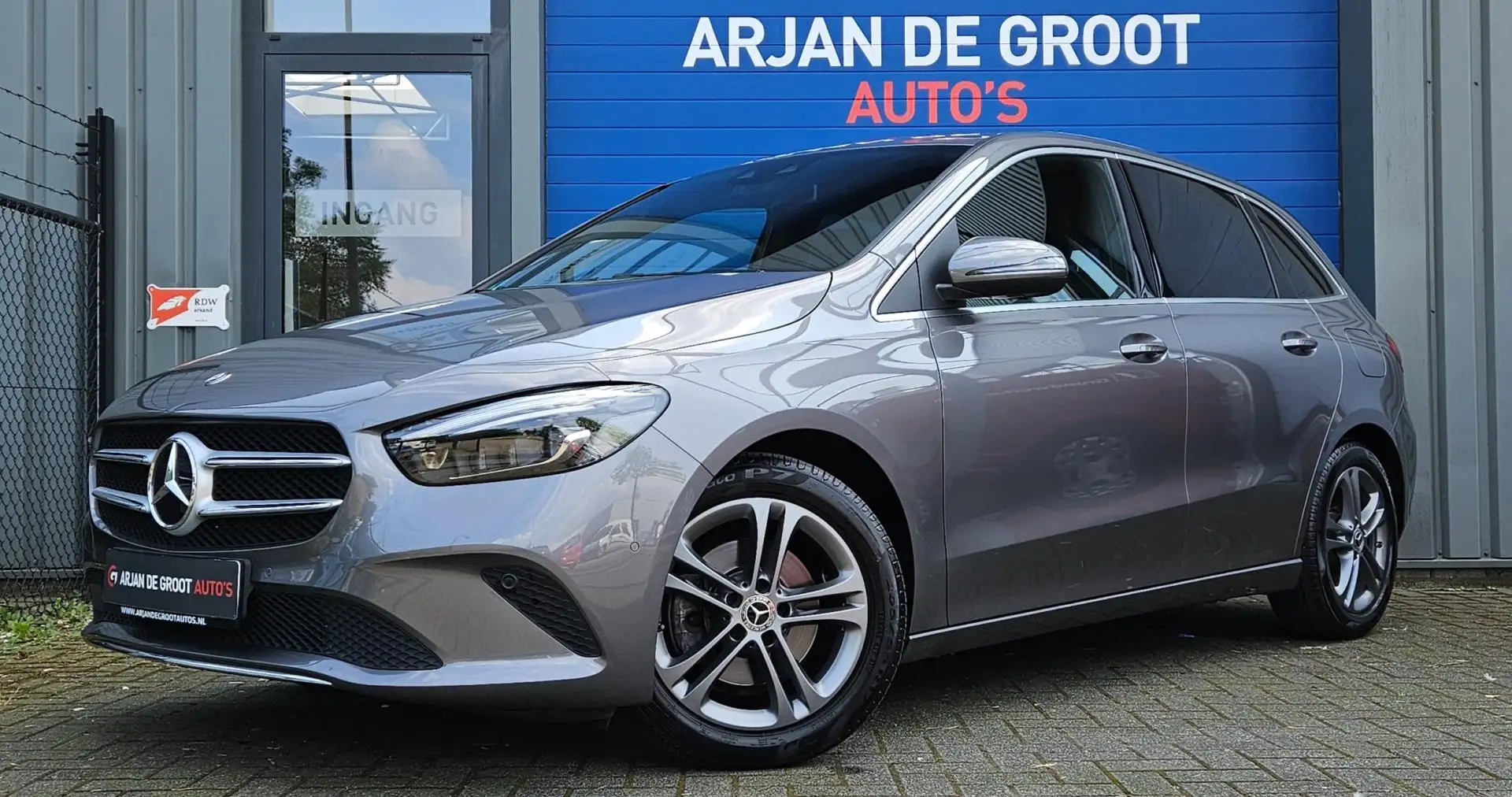Mercedes-Benz B 200 163PK Automaat Navi Widescreen Full LED Cruise Lan Grijs - 1