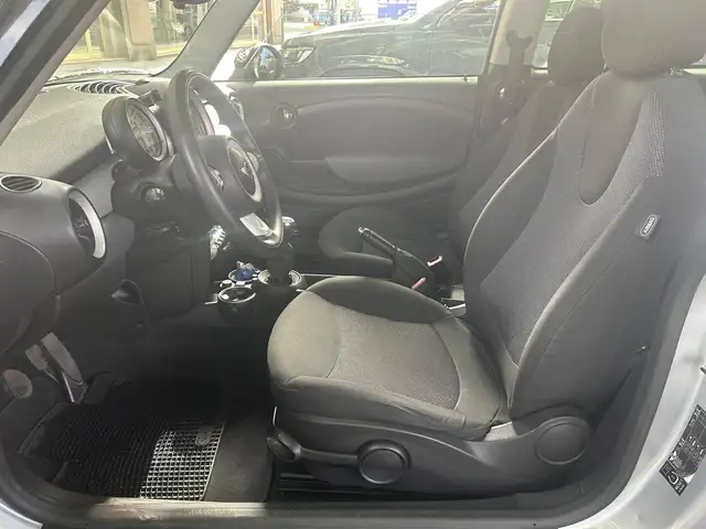 Mini Clubman view 10