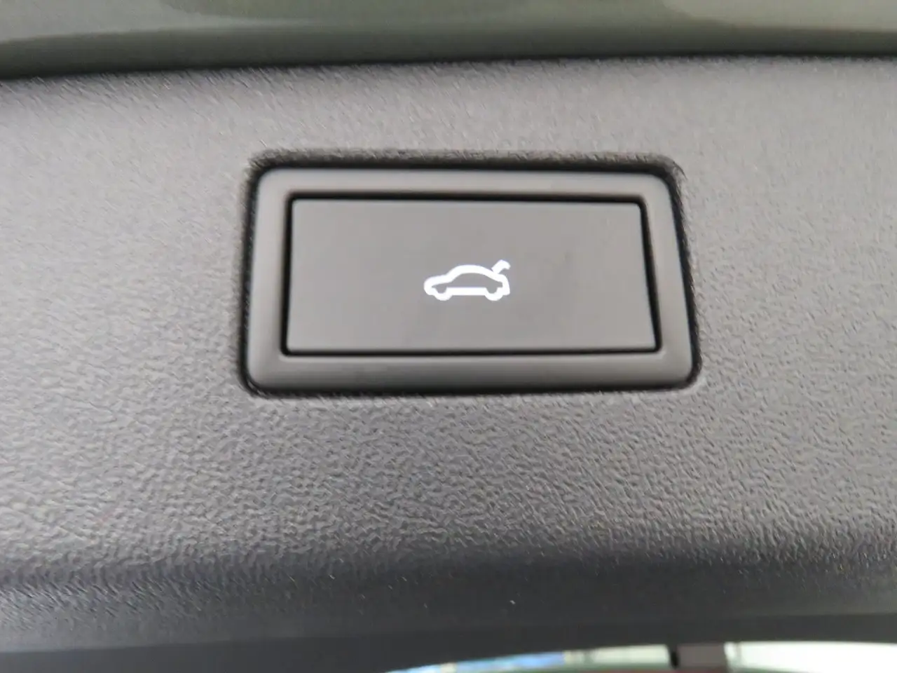 Volkswagen Tiguan Friends TDI DSG 8