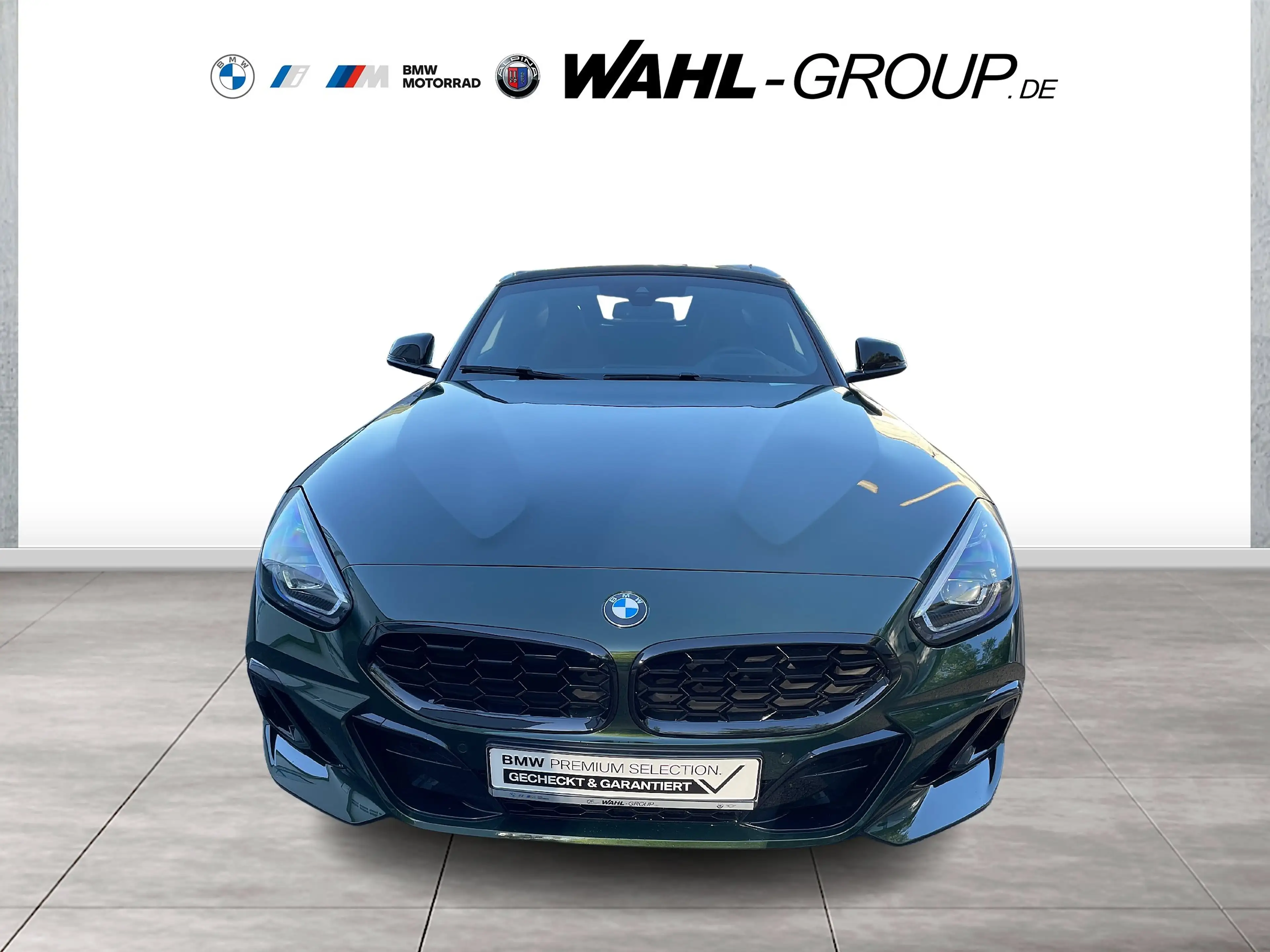 BMW Z4 sDrive30i — photo 6