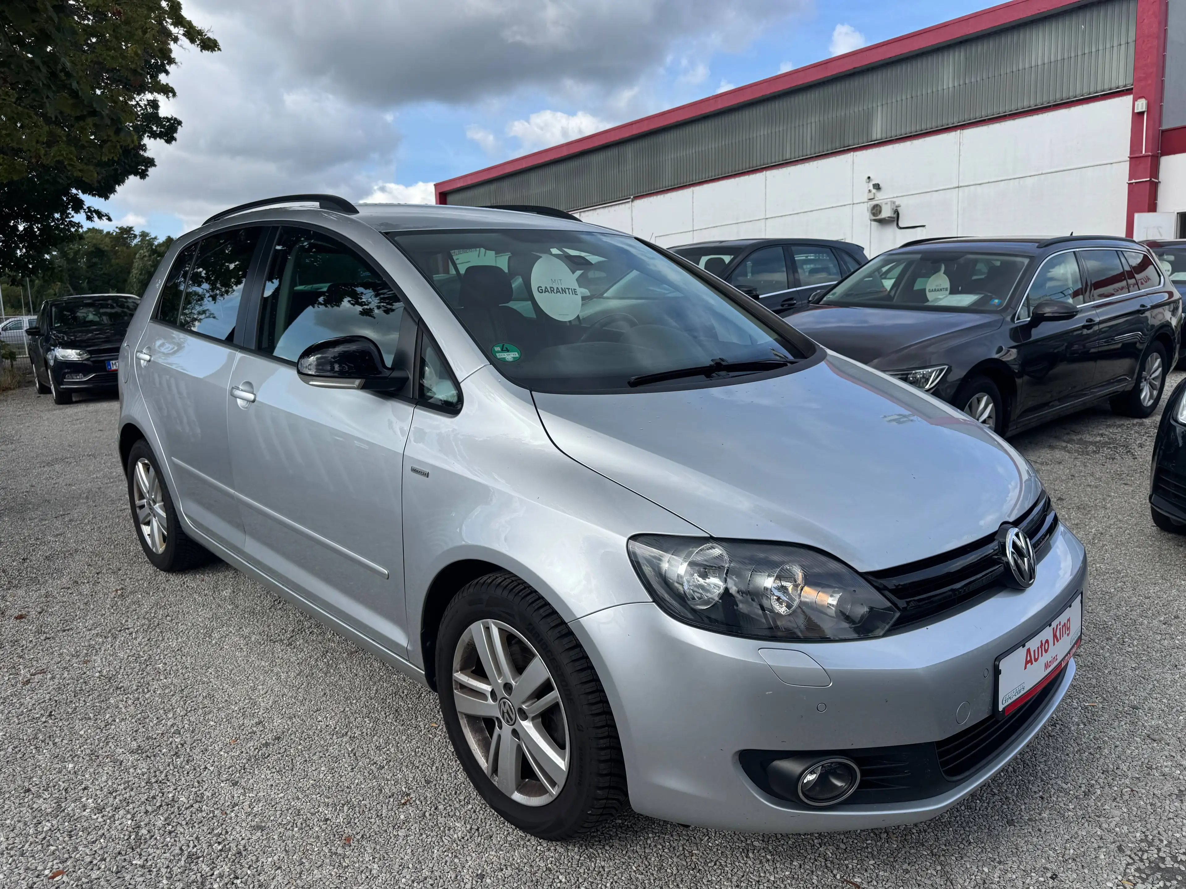 Volkswagen Golf Plus Match 1.4 AUTOMATIK*NAVI*TEMPOMAT*EINPARKHILFE VORNE+HINTEN*ALLWETTERREIFEN KEYLESS*TOP ZUSTAND* — photo 3