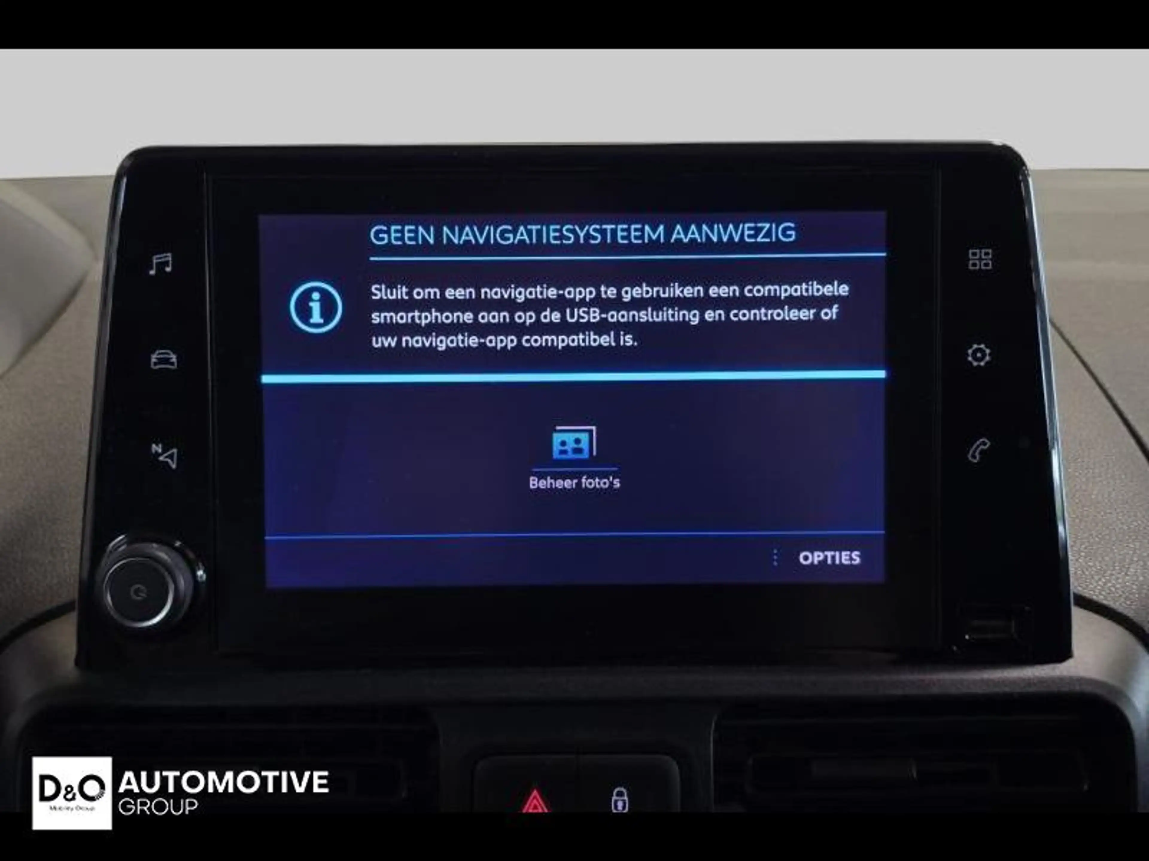 Peugeot Partner Premium trekhaak 3-zit — photo 12