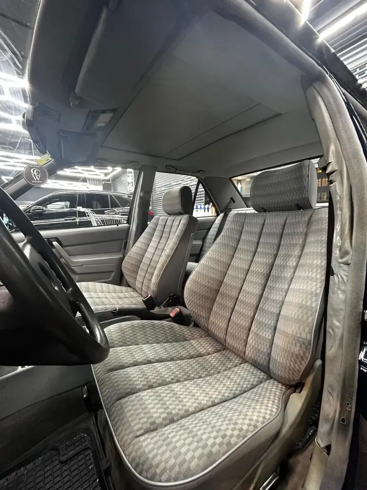 Mercedes-Benz 190 E 1.8, foto 9