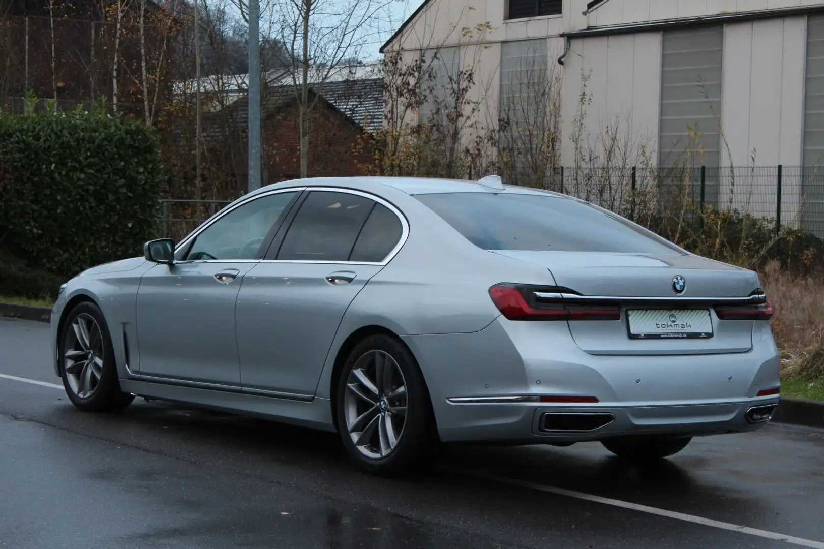 BMW 740 xd Belüf 360° StHeiz Laser HuD Soft LCP Ambie Silber - 2