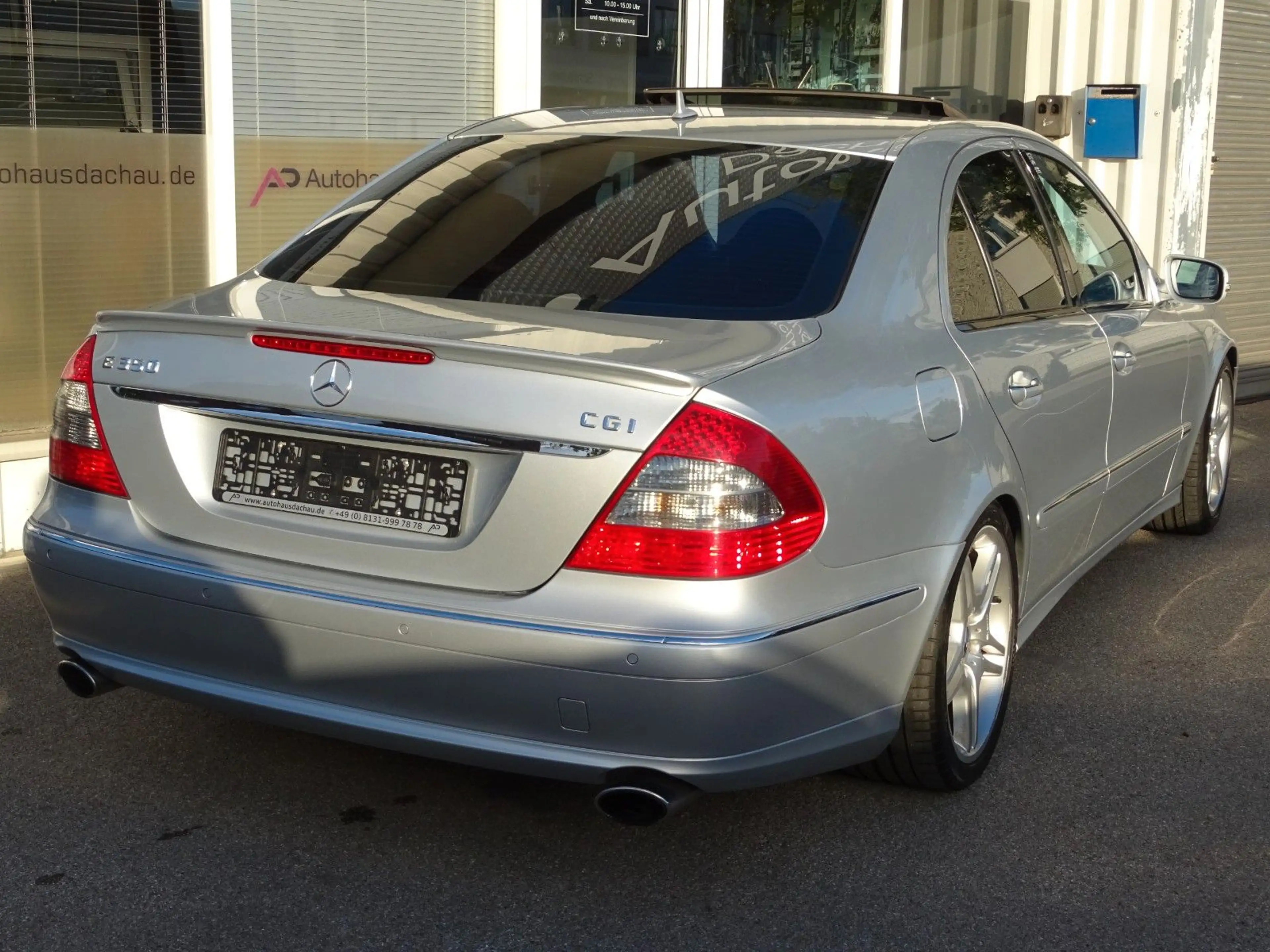 Mercedes-Benz E 350 CGI Avantgarde Sportpaket Comand 18"AMG — photo 6