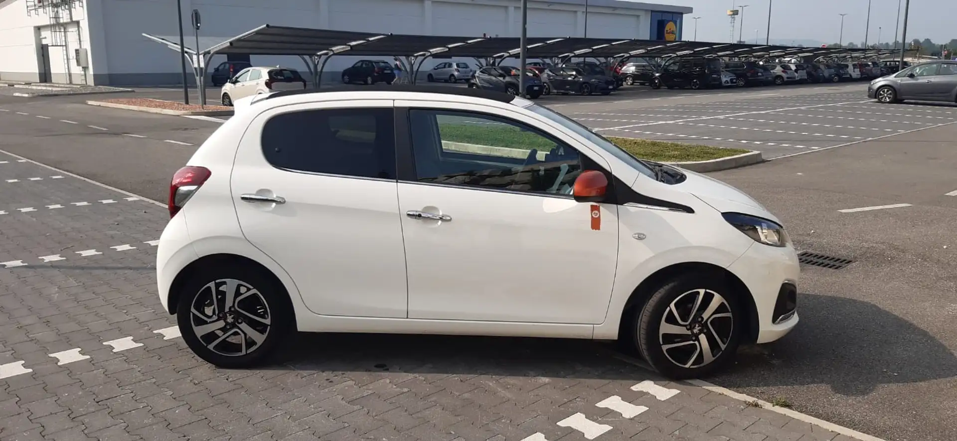Peugeot 108 5p 1.0 vti Roland Garros Top! Bianco - 2