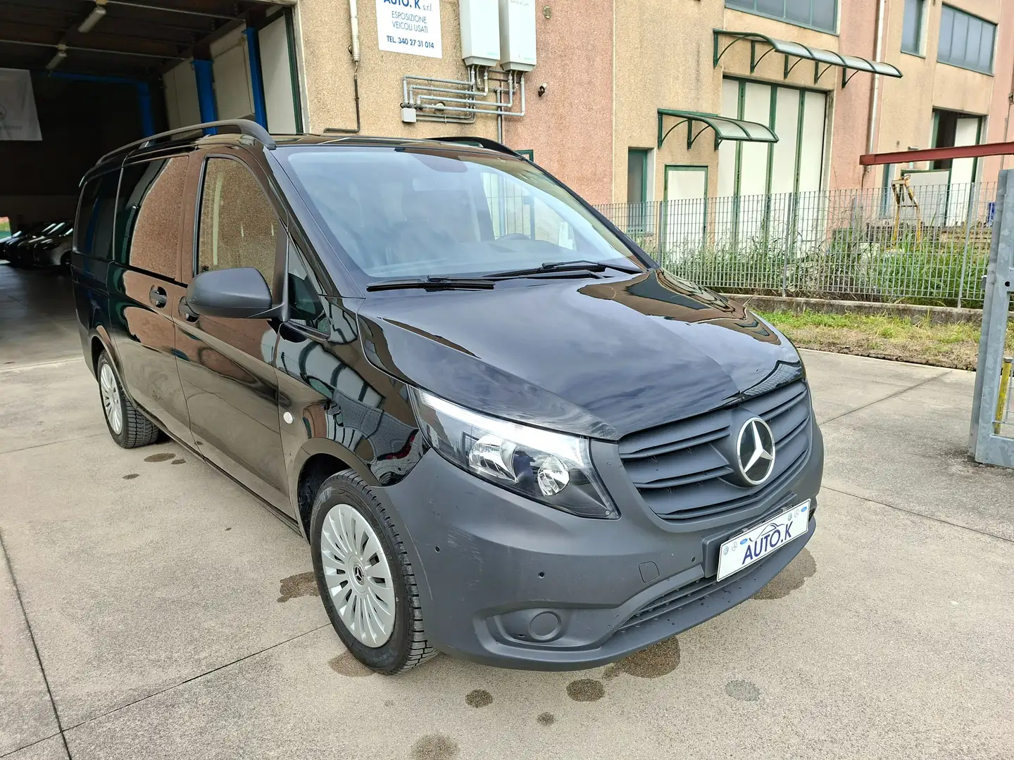 Mercedes-Benz Vito 114 Tourer Pro LONG Nero - 1