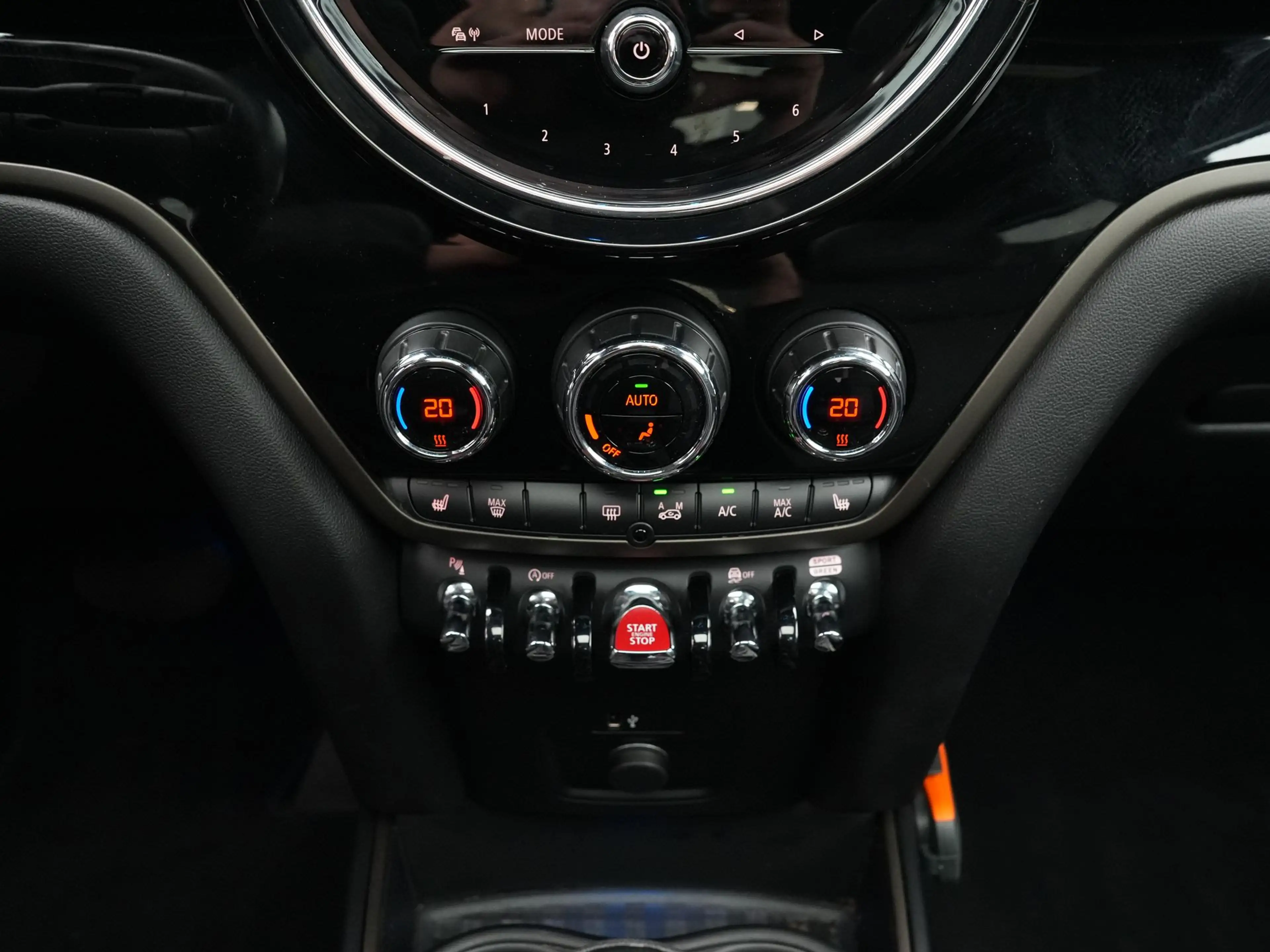MINI Cooper Countryman Chili Aut. — photo 13