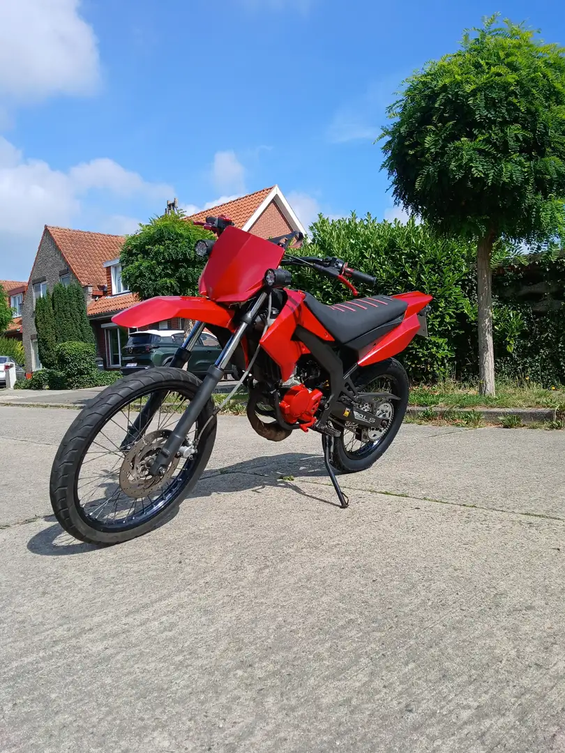 Derbi DRD Rood - 1