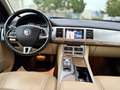 Jaguar XF 3.0 V6 Diesel S Navi+Camera/SD/Leder/AHK Schwarz - thumbnail 2